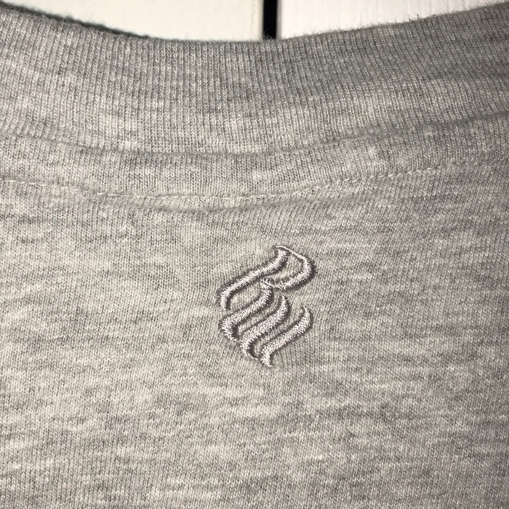 Men’s Rocawear Tee - Picture 3 of 5
